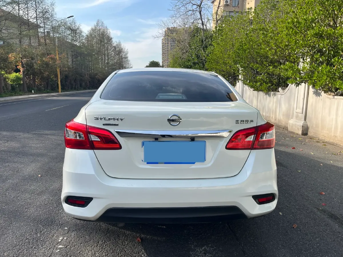 2021 Nissan Sylphy 1.6L 122HP L4 CVT,autocango,china used car exporter,china ev exporter,chinese used car exporter,chinese used ev exporter