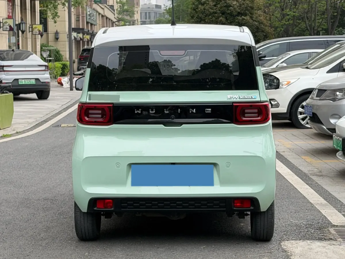 2021 WuLing HongGuang MINI EV BEV 9KWH,autocango,china used car exporter,china ev exporter,chinese used car exporter,chinese used ev exporter