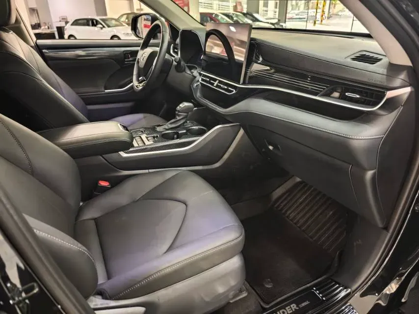 2024 Toyota Highlander 2.5L 189HP L4 E-CVT Hybrid,autocango,china used car exporter,china ev exporter,chinese used car exporter,chinese used ev exporter