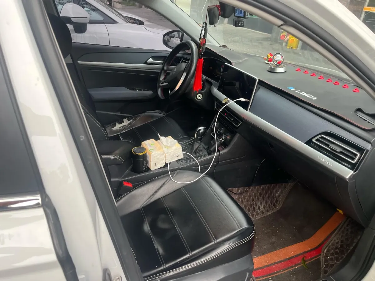 2023 Volkswagen Lavida 1.5L 113HP L4 6AT,autocango,china used car exporter,china ev exporter,chinese used car exporter,chinese used ev exporter