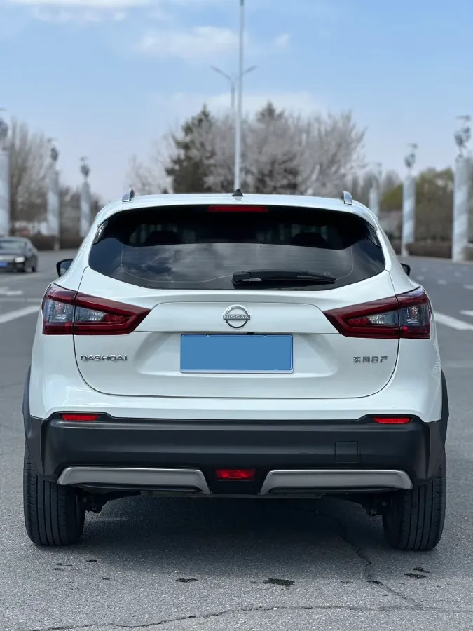 2023 Nissan Qashqai 2.0L 151HP L4 CVT,autocango,china used car exporter,china ev exporter,chinese used car exporter,chinese used ev exporter