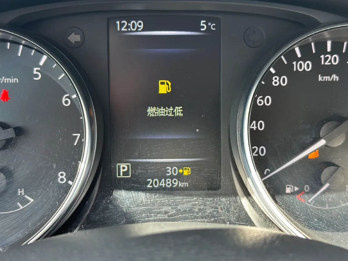 2023 Nissan Qashqai 2.0L 151HP L4 CVT,autocango,china used car exporter,china ev exporter,chinese used car exporter,chinese used ev exporter