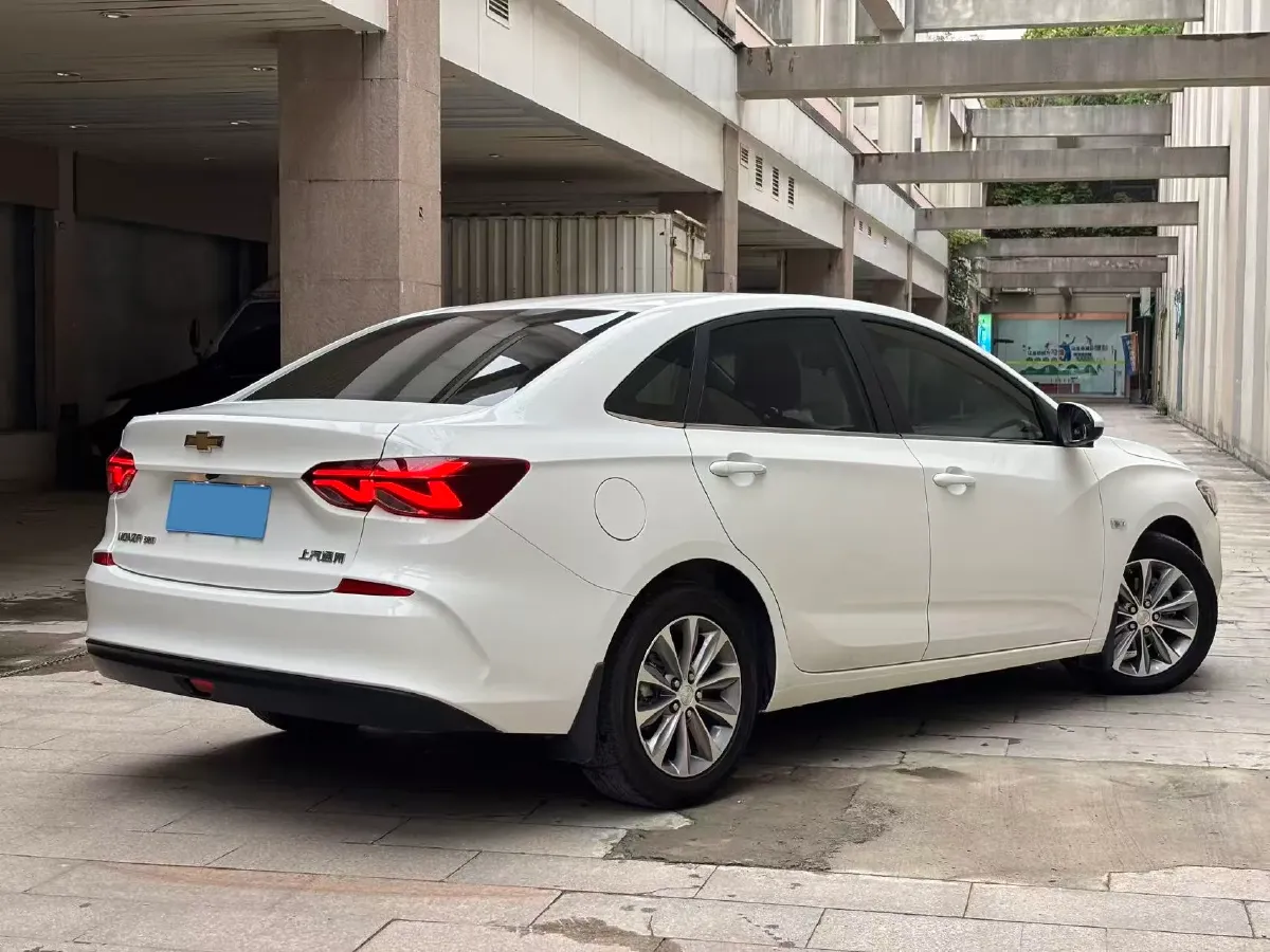 2020 Chevrolet Monza 1.5L 113HP L4 6AT,autocango,china used car exporter,china ev exporter,chinese used car exporter,chinese used ev exporter