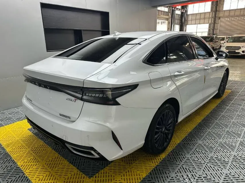 2024 Chery Arrizo 8 1.6T 197HP L4 7DCT,autocango,china used car exporter,china ev exporter,chinese used car exporter,chinese used ev exporter