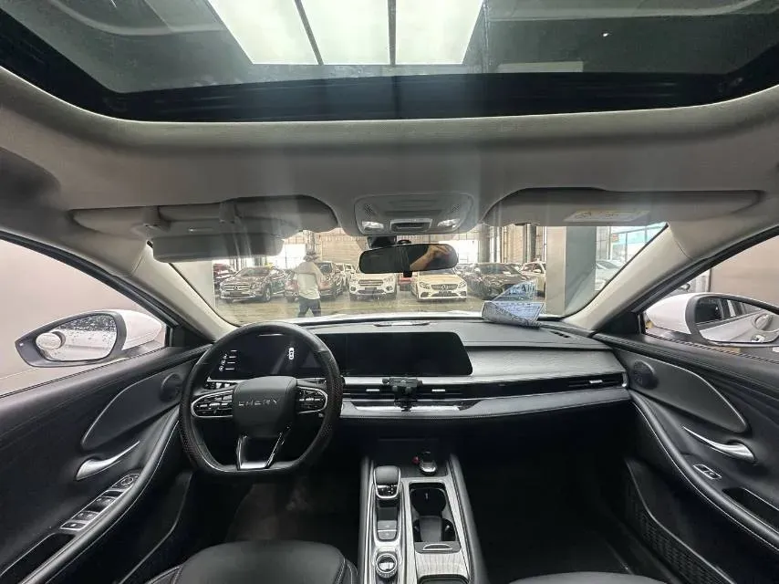 2024 Chery Arrizo 8 1.6T 197HP L4 7DCT,autocango,china used car exporter,china ev exporter,chinese used car exporter,chinese used ev exporter