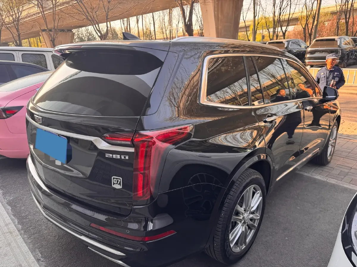 2021 Cadillac XT6 2.0T 237HP L4 9AT,autocango,china used car exporter,china ev exporter,chinese used car exporter,chinese used ev exporter