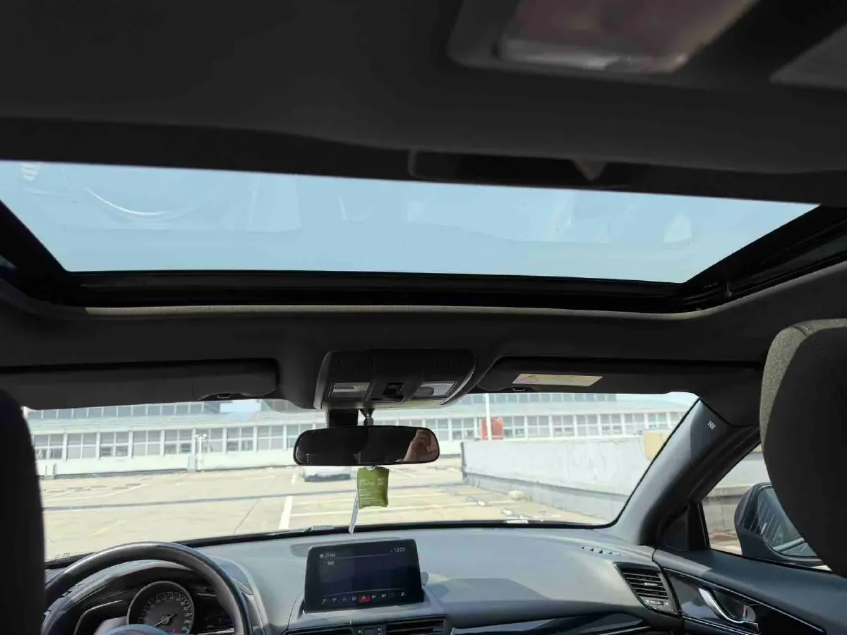 2021 Mazda CX-4 2.0L 158HP L4 6AT,autocango,china used car exporter,china ev exporter,chinese used car exporter,chinese used ev exporter