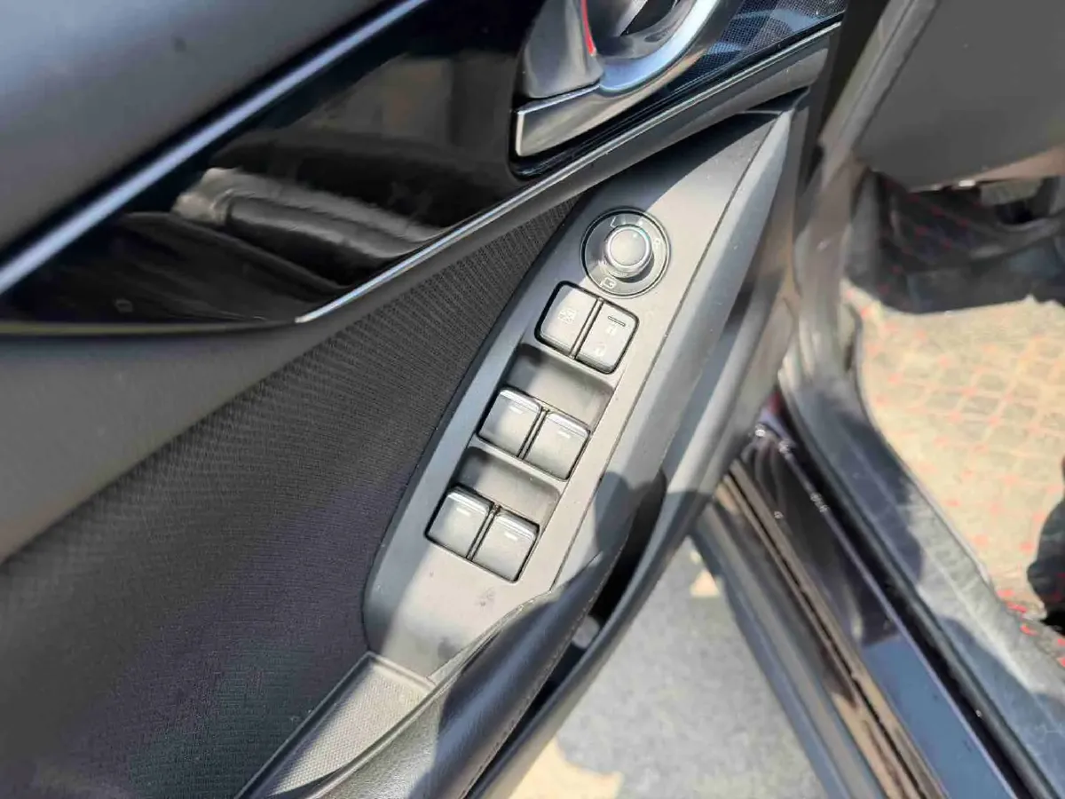 2021 Mazda CX-4 2.0L 158HP L4 6AT,autocango,china used car exporter,china ev exporter,chinese used car exporter,chinese used ev exporter