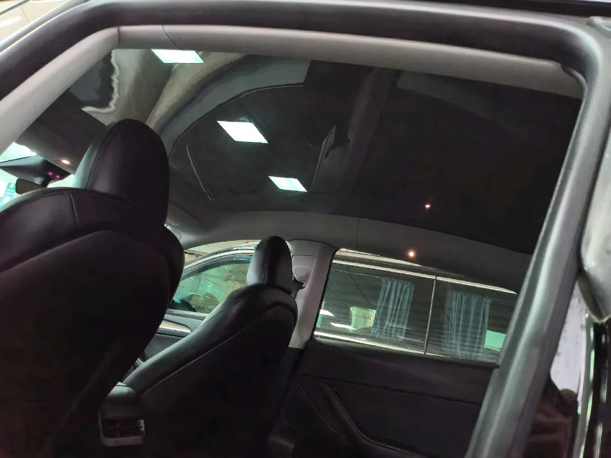 2022 Tesla Model Y BEV 60KWH,autocango,china used car exporter,china ev exporter,chinese used car exporter,chinese used ev exporter