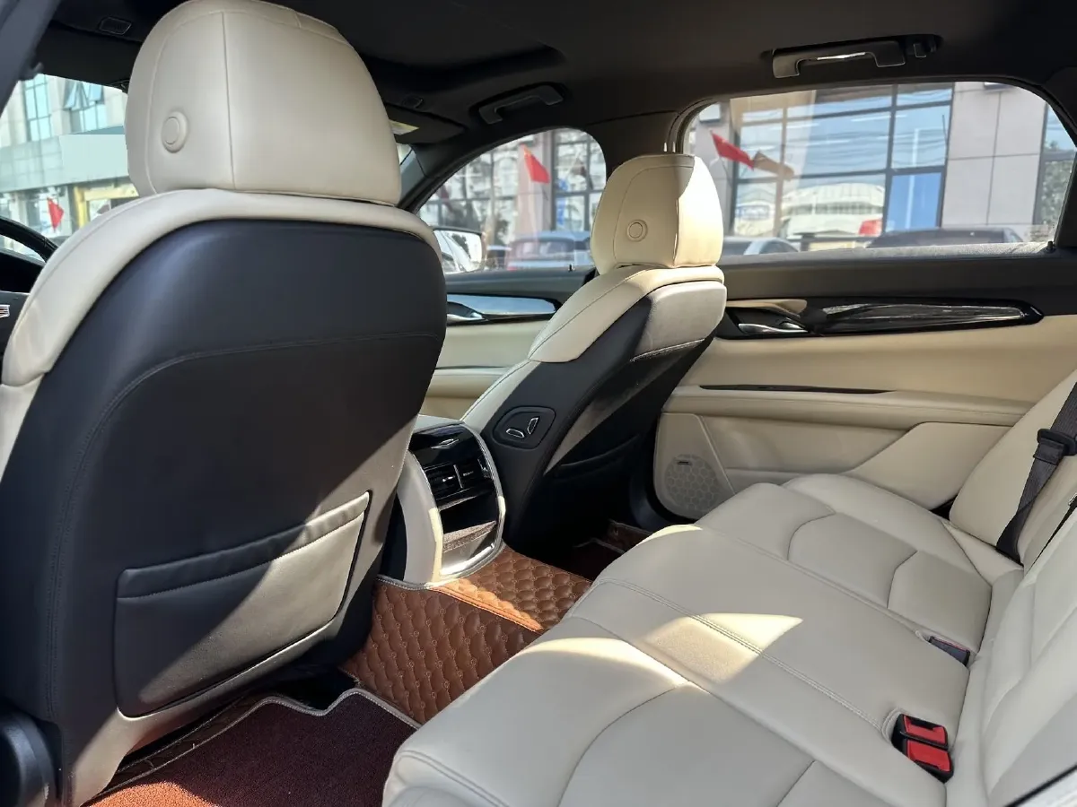 2020 Cadillac CT6 2.0T 241HP L4 10AT,autocango,china used car exporter,china ev exporter,chinese used car exporter,chinese used ev exporter