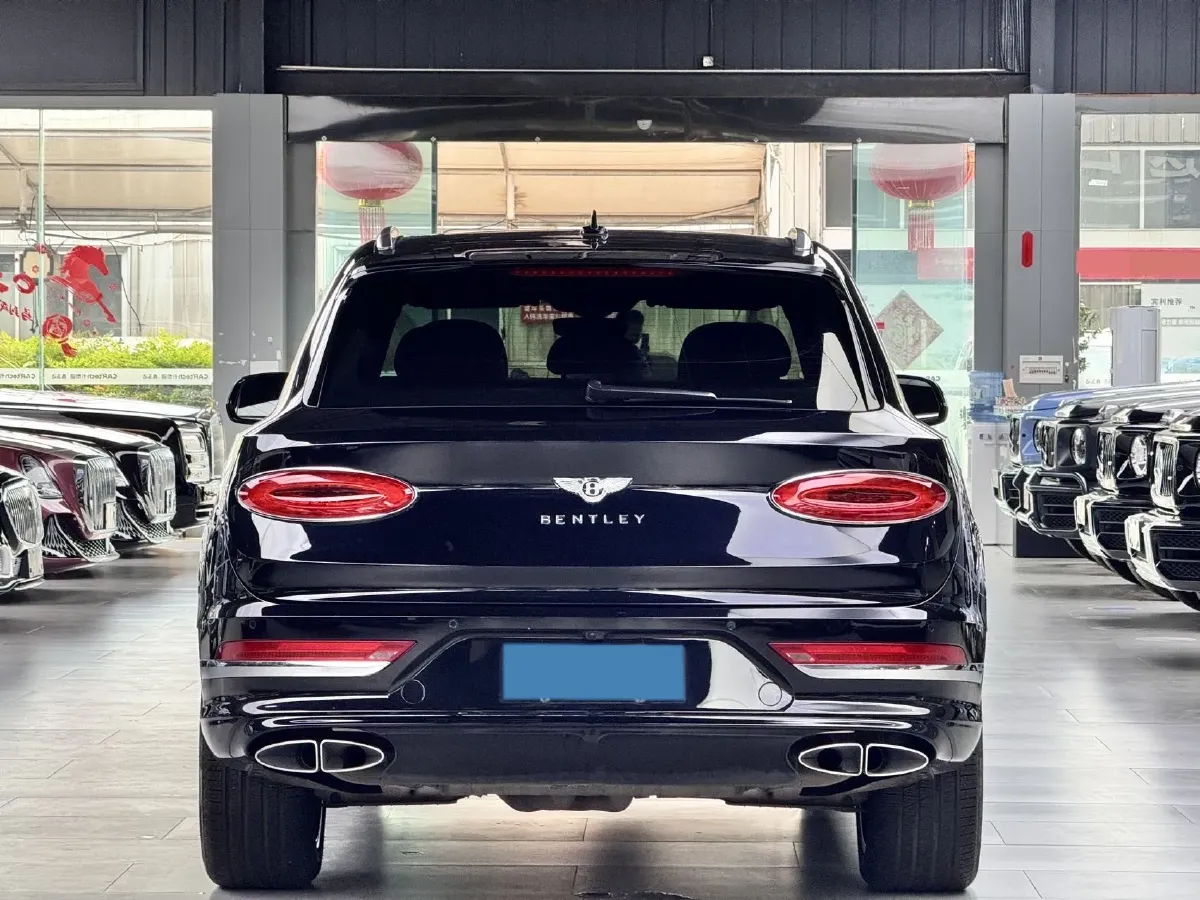 2021 Bentley Bentayga 4.0T 550HP V8 8AT,autocango,china used car exporter,china ev exporter,chinese used car exporter,chinese used ev exporter