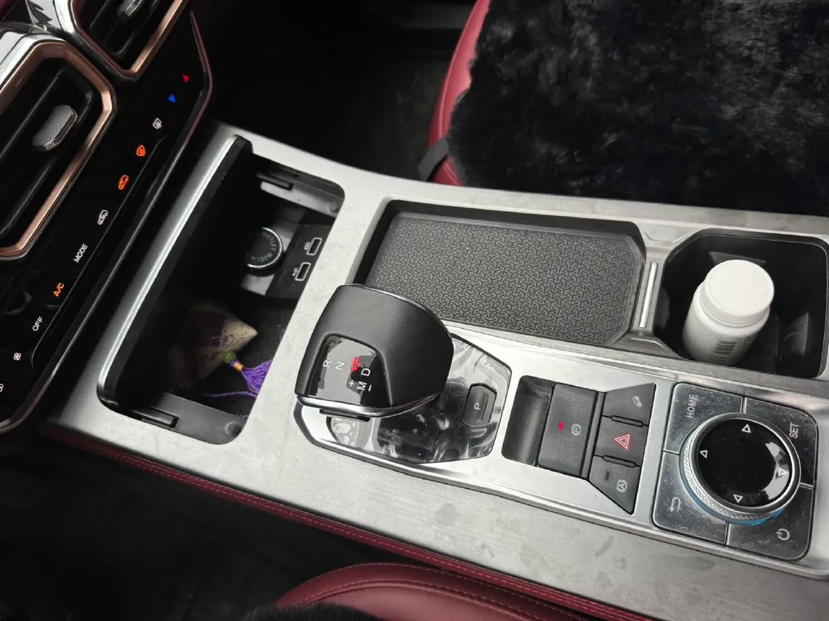 2025 Jetour X70 Plus 1.5T 156HP L4 6DCT,autocango,china used car exporter,china ev exporter,chinese used car exporter,chinese used ev exporter