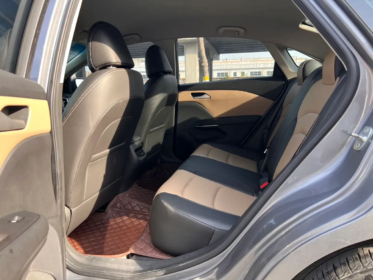 2020 Chevrolet Monza 1.5L 113HP L4 6AT,autocango,china used car exporter,china ev exporter,chinese used car exporter,chinese used ev exporter