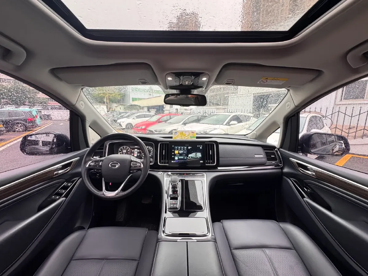 2021 GAC Trumpchi M8 2.0T 252HP L4 8AT,autocango,china used car exporter,china ev exporter,chinese used car exporter,chinese used ev exporter