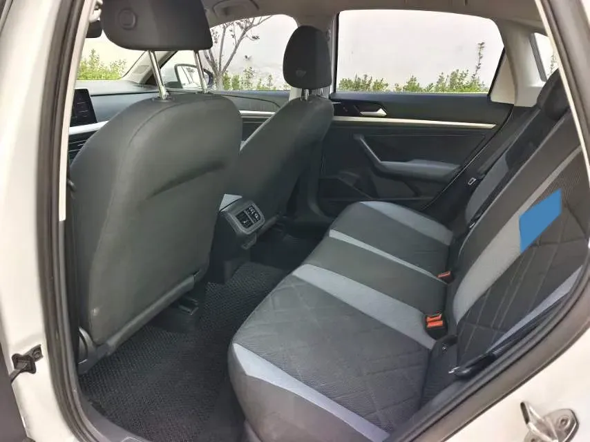 2023 Volkswagen Lavida 1.5L 113HP L4 6AT,autocango,china used car exporter,china ev exporter,chinese used car exporter,chinese used ev exporter