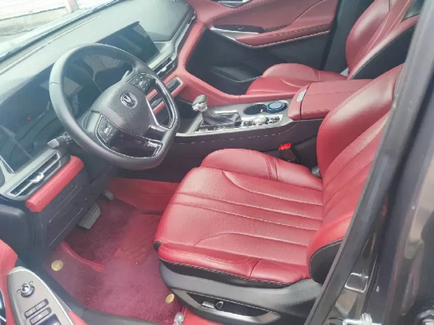 2020 ChangAn CS75 Plus 1.5T 178HP L4 6AT,autocango,china used car exporter,china ev exporter,chinese used car exporter,chinese used ev exporter