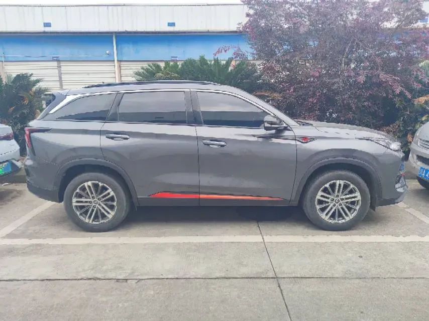 2020 ChangAn CS75 Plus 1.5T 178HP L4 6AT,autocango,china used car exporter,china ev exporter,chinese used car exporter,chinese used ev exporter
