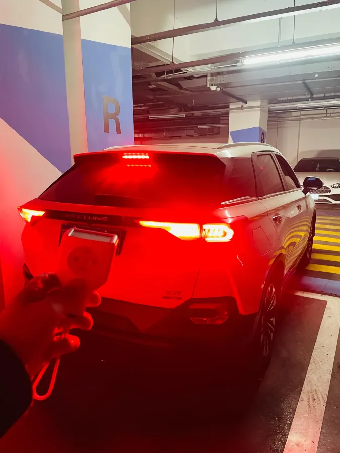 2020 Bestune T77 1.5T 169HP L4 7DCT,autocango,china used car exporter,china ev exporter,chinese used car exporter,chinese used ev exporter