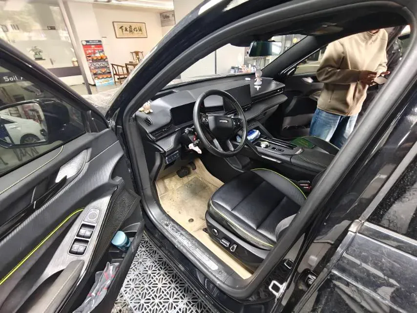 2022 Haval H6S 2.0T 211HP L4 7DCT,autocango,china used car exporter,china ev exporter,chinese used car exporter,chinese used ev exporter