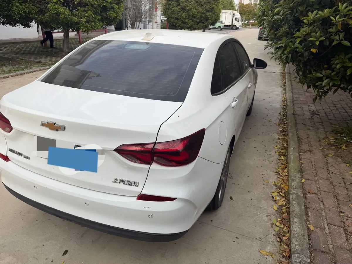 2021 Chevrolet Monza 1.5L 113HP L4 6AT,autocango,china used car exporter,china ev exporter,chinese used car exporter,chinese used ev exporter