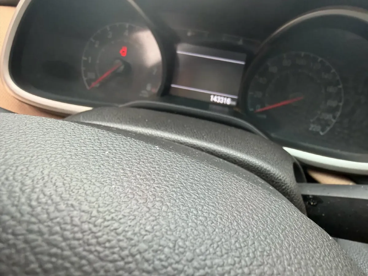 2021 Chevrolet Monza 1.5L 113HP L4 6AT,autocango,china used car exporter,china ev exporter,chinese used car exporter,chinese used ev exporter