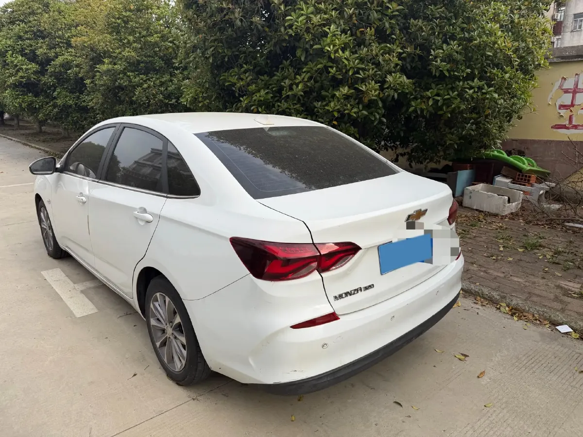 2021 Chevrolet Monza 1.5L 113HP L4 6AT,autocango,china used car exporter,china ev exporter,chinese used car exporter,chinese used ev exporter