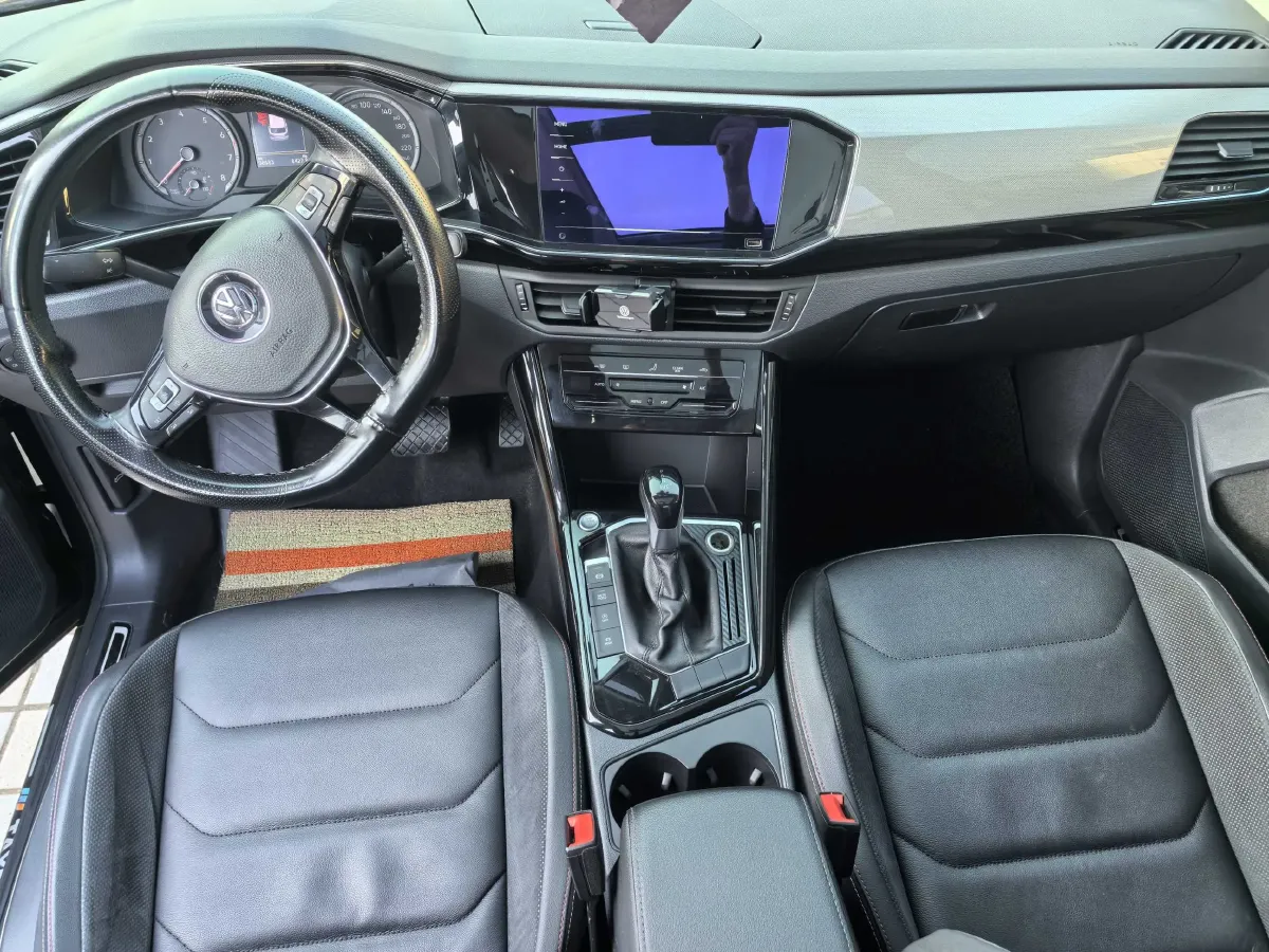 2020 Volkswagen Tayron 2.0T 186HP L4 7DCT,autocango,china used car exporter,china ev exporter,chinese used car exporter,chinese used ev exporter