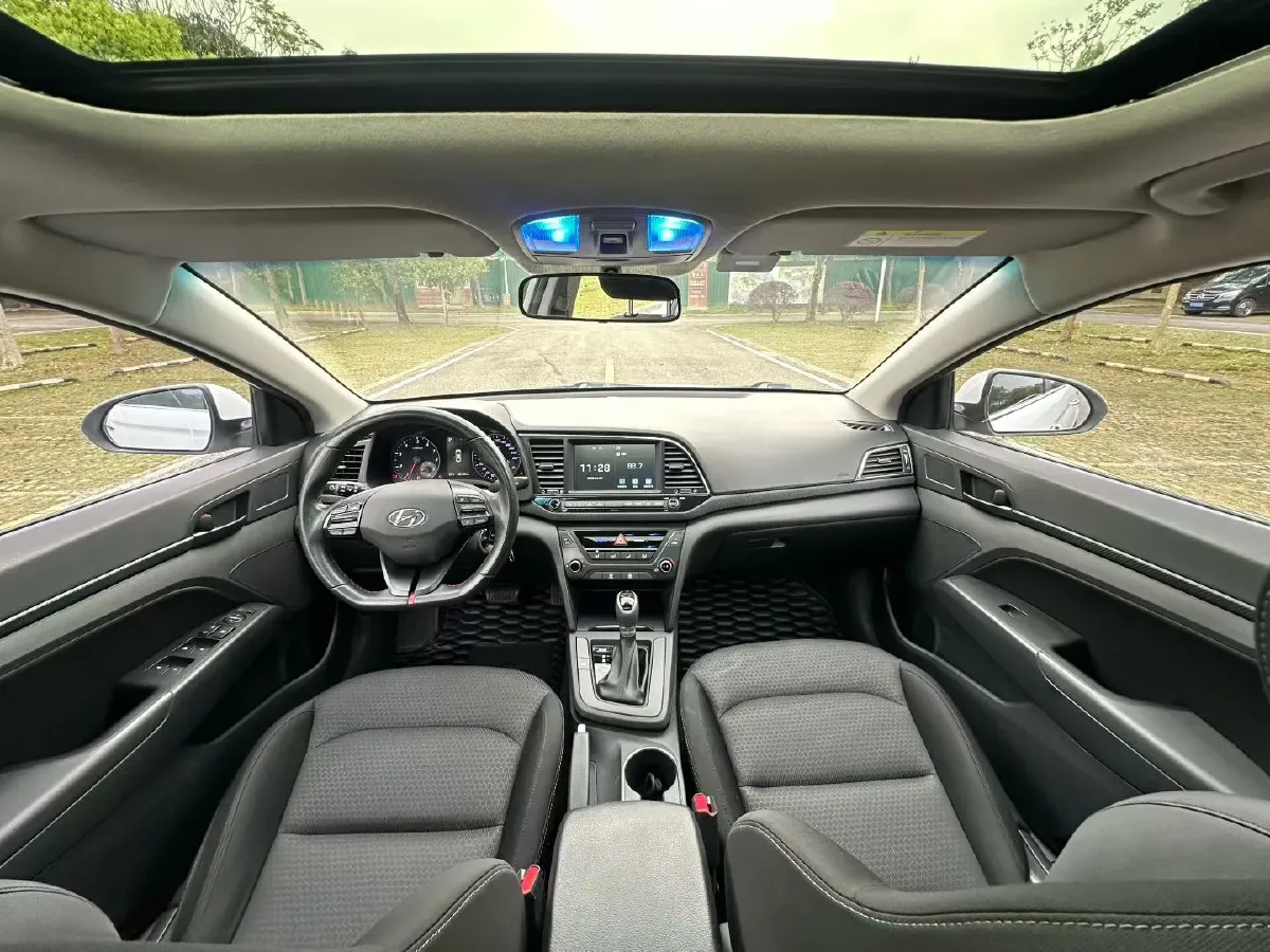 2016 Hyundai Elantra 1.4T 130HP L4 7DCT,autocango,china used car exporter,china ev exporter,chinese used car exporter,chinese used ev exporter