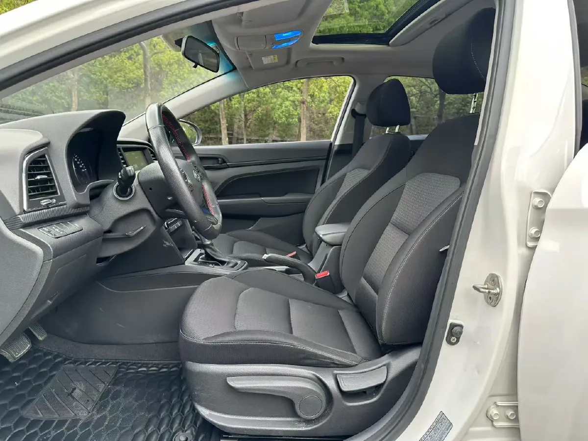 2016 Hyundai Elantra 1.4T 130HP L4 7DCT,autocango,china used car exporter,china ev exporter,chinese used car exporter,chinese used ev exporter