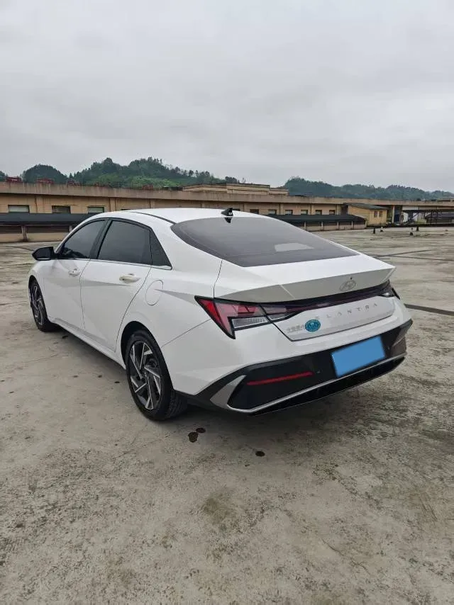 2023 Hyundai Elantra 1.5L 115HP L4 CVT,autocango,china used car exporter,china ev exporter,chinese used car exporter,chinese used ev exporter