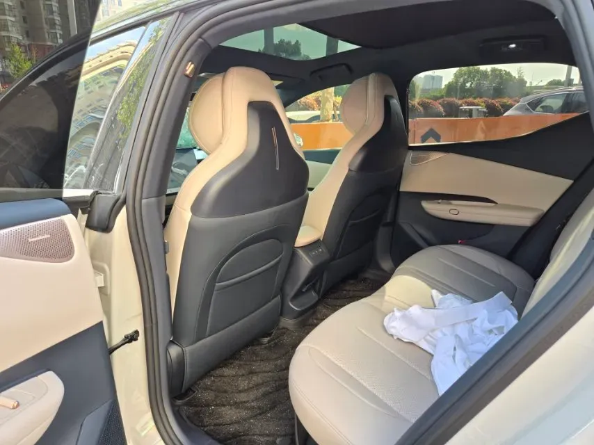 2025 Jetour Freeman 1.5T 184HP L4 7DCT,autocango,china used car exporter,china ev exporter,chinese used car exporter,chinese used ev exporter