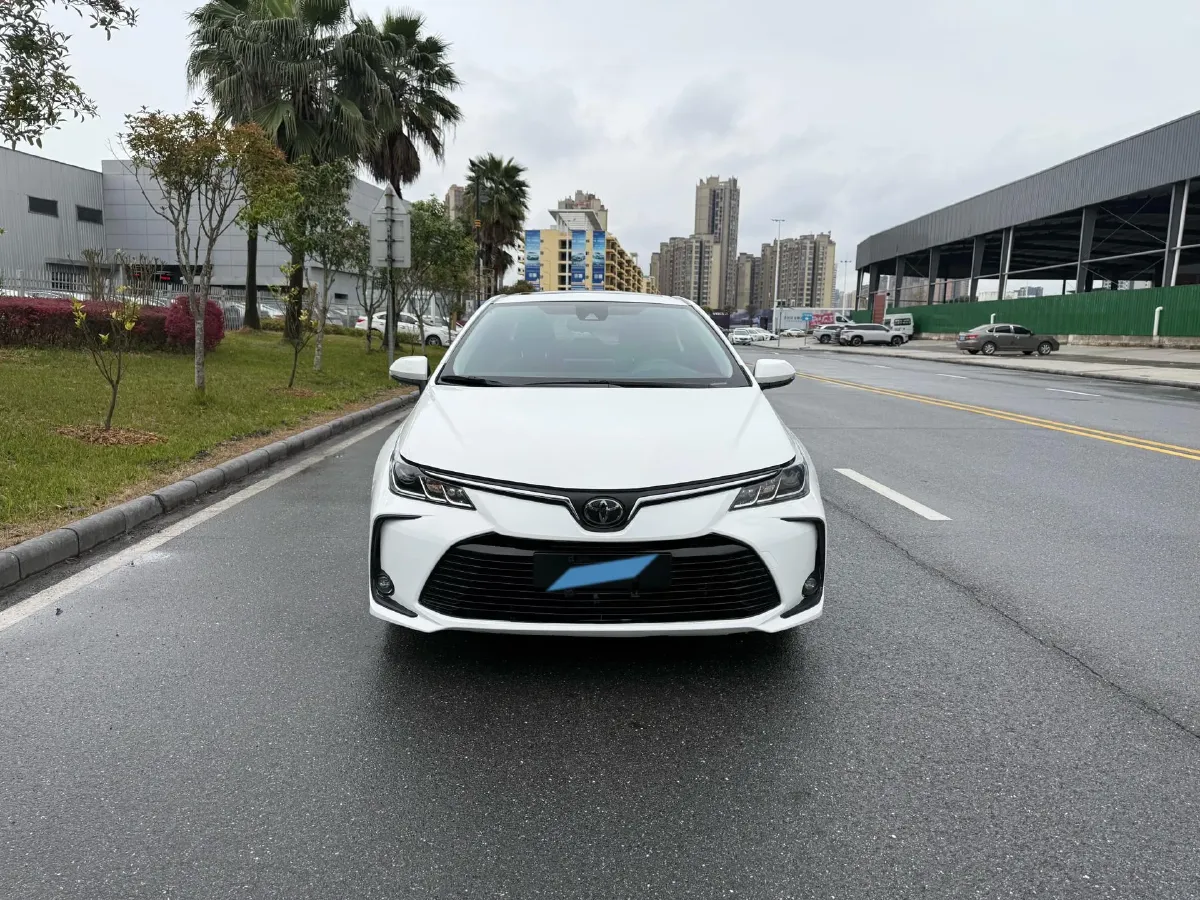 2021 Toyota Corolla 1.2T 116HP L4 CVT,autocango,china used car exporter,china ev exporter,chinese used car exporter,chinese used ev exporter