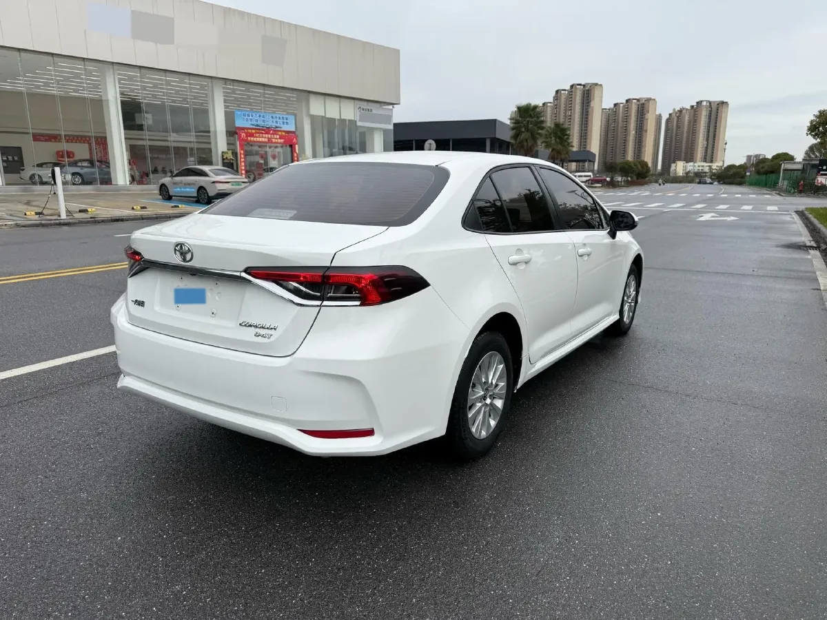 2021 Toyota Corolla 1.2T 116HP L4 CVT,autocango,china used car exporter,china ev exporter,chinese used car exporter,chinese used ev exporter