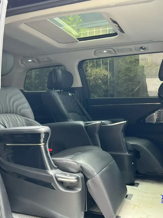 2024 GAC Trumpchi M8 2.0T 252HP L4 8AT,autocango,china used car exporter,china ev exporter,chinese used car exporter,chinese used ev exporter