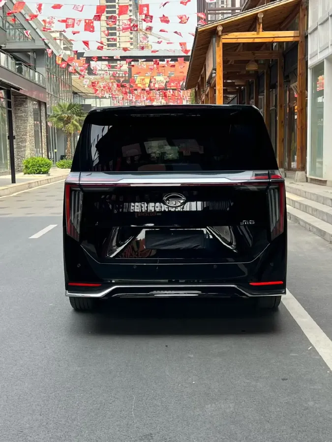 2024 GAC Trumpchi M8 2.0T 252HP L4 8AT,autocango,china used car exporter,china ev exporter,chinese used car exporter,chinese used ev exporter