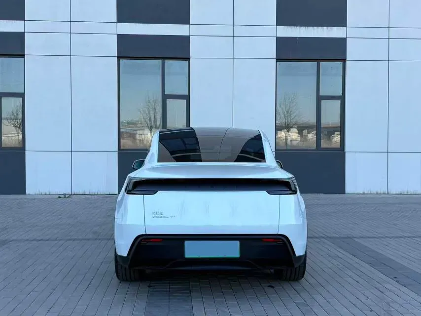 2026 Tesla Model Y BEV,autocango,china used car exporter,china ev exporter,chinese used car exporter,chinese used ev exporter