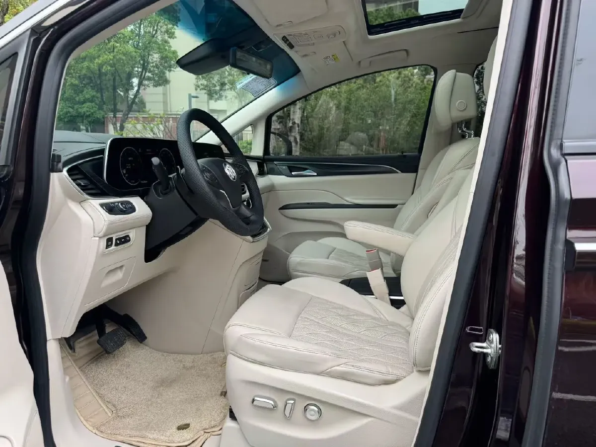 2020 Buick GL8 2.0T 237HP L4 9AT,autocango,china used car exporter,china ev exporter,chinese used car exporter,chinese used ev exporter