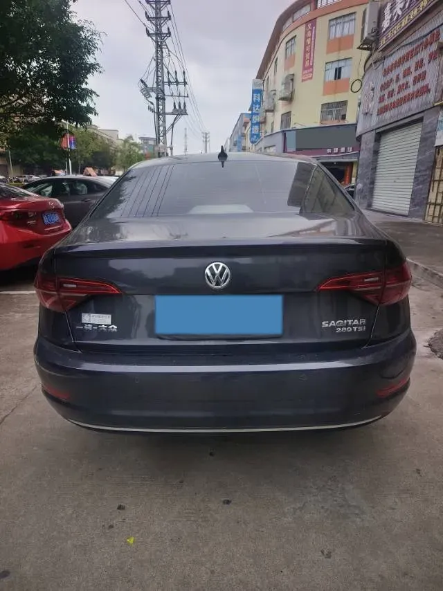 2022 Volkswagen Sagitar 1.4T 150HP L4 7DCT,autocango,china used car exporter,china ev exporter,chinese used car exporter,chinese used ev exporter