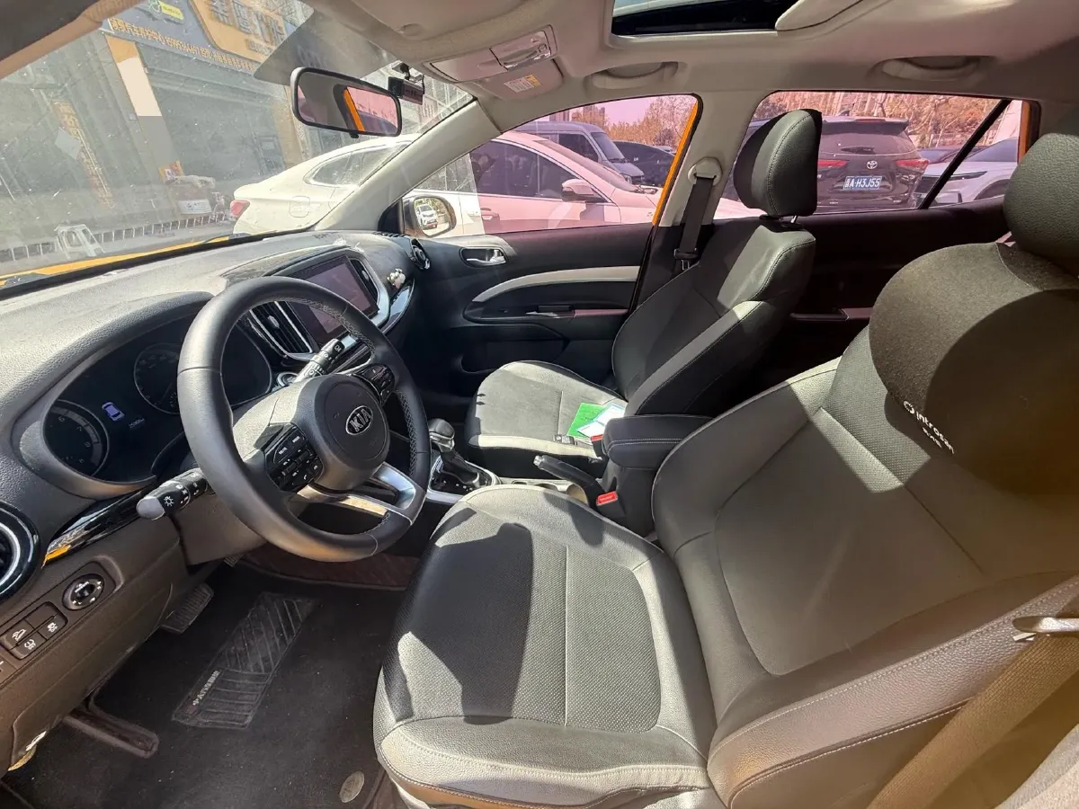 2021 Kia KX1 1.4L 100HP L4 6AT,autocango,china used car exporter,china ev exporter,chinese used car exporter,chinese used ev exporter