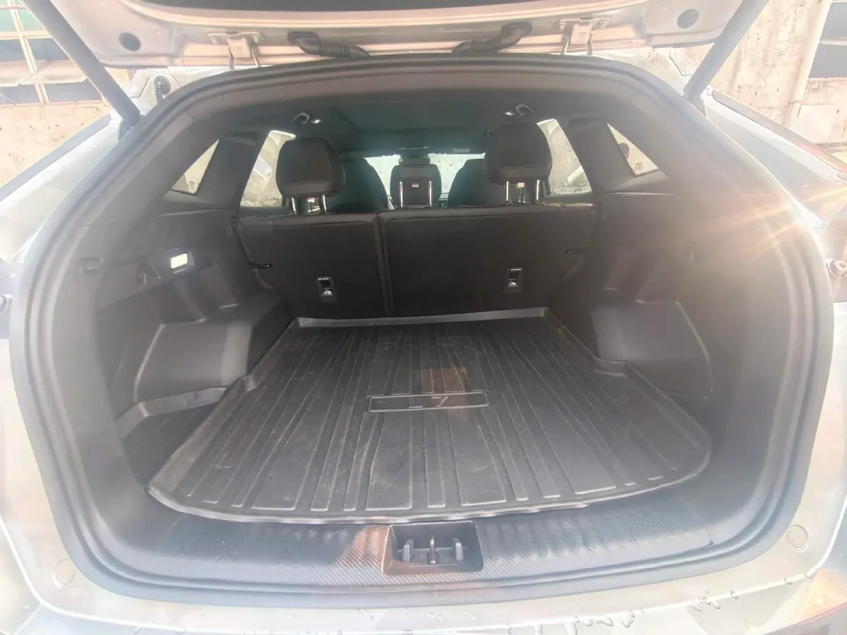 2024 Geely Galaxy L7 1.5T 163HP L4 3DHT PHEV 18.7KWH,autocango,china used car exporter,china ev exporter,chinese used car exporter,chinese used ev exporter