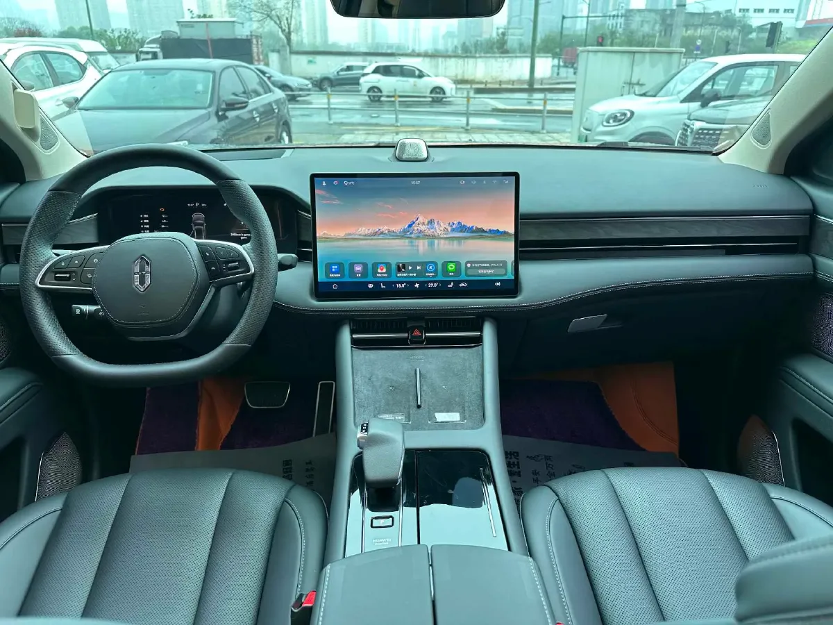 2024 AITO AITO M7 1.5T 152HP L4 REEV 40KWH,autocango,china used car exporter,china ev exporter,chinese used car exporter,chinese used ev exporter