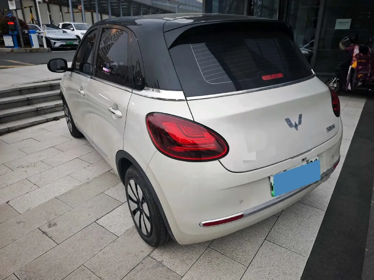 2024 WuLing BinGuo BEV 31.9KWH,autocango,china used car exporter,china ev exporter,chinese used car exporter,chinese used ev exporter