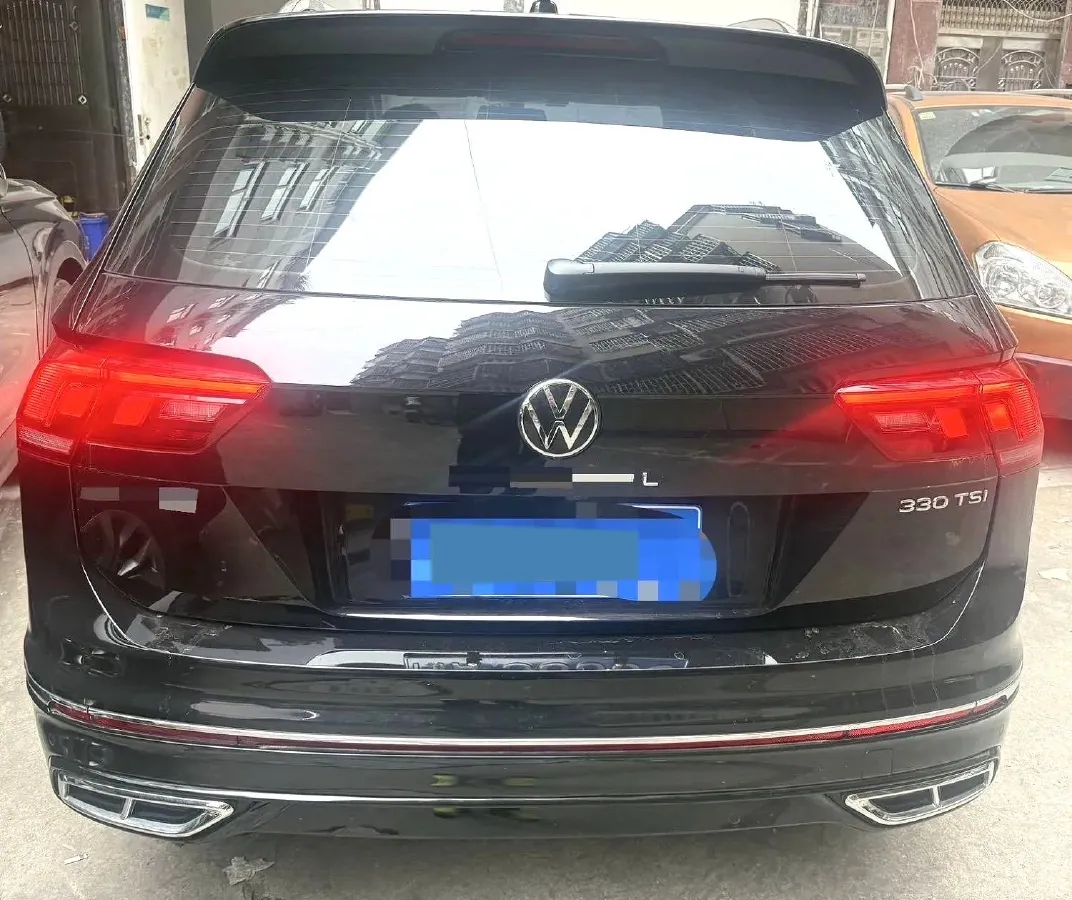 2024 Volkswagen Tiguan L 2.0T 186HP L4 7DCT,autocango,china used car exporter,china ev exporter,chinese used car exporter,chinese used ev exporter