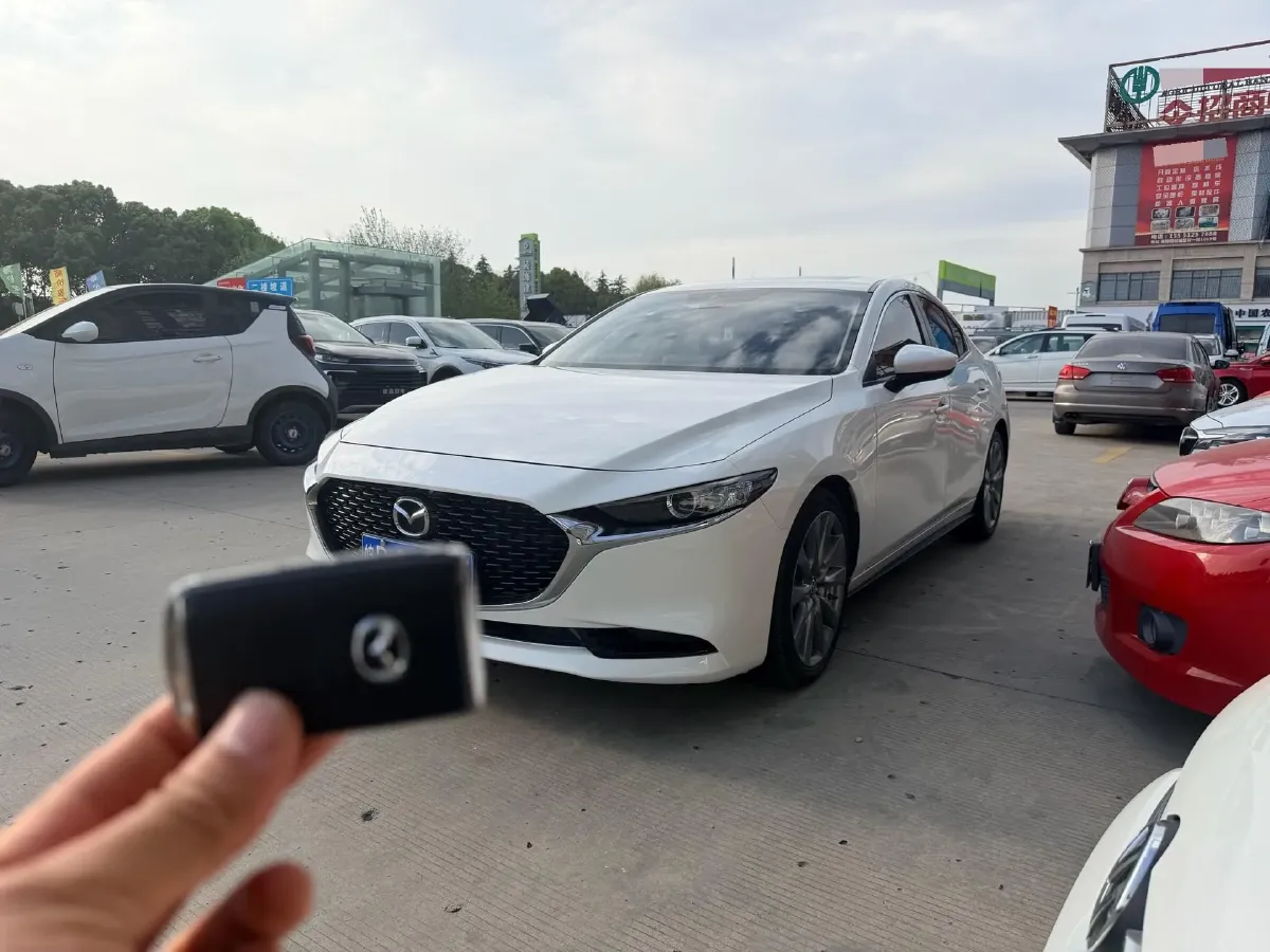 2020 Mazda 3 Axela 2.0L 158HP L4 6AT,autocango,china used car exporter,china ev exporter,chinese used car exporter,chinese used ev exporter