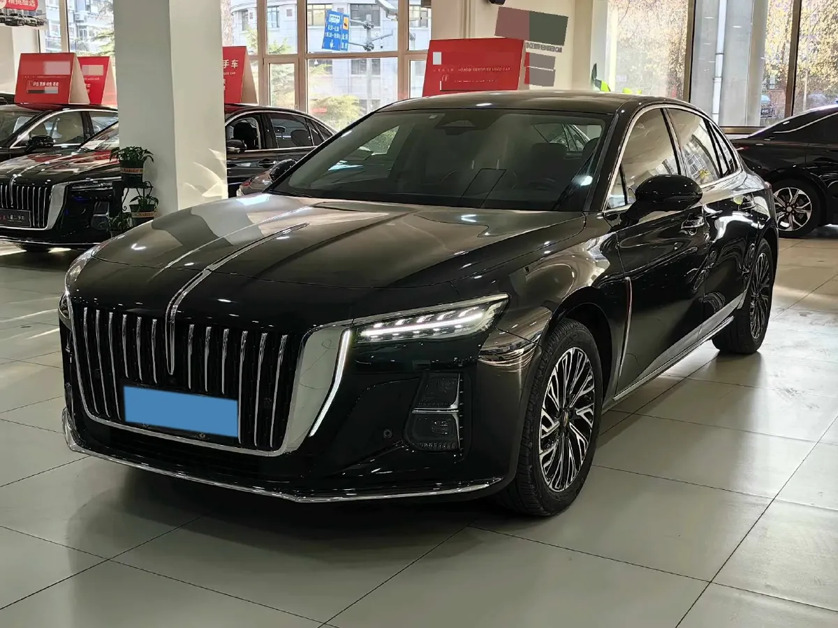 2023 HongQi H5 2.0T 224HP L4 8AT,autocango,china used car exporter,china ev exporter,chinese used car exporter,chinese used ev exporter