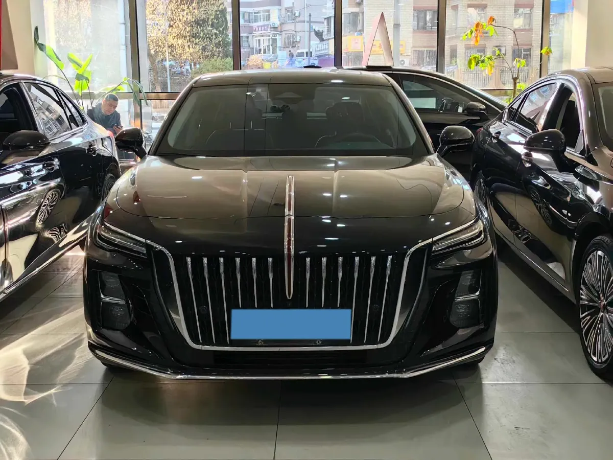 2023 HongQi H5 2.0T 224HP L4 8AT,autocango,china used car exporter,china ev exporter,chinese used car exporter,chinese used ev exporter