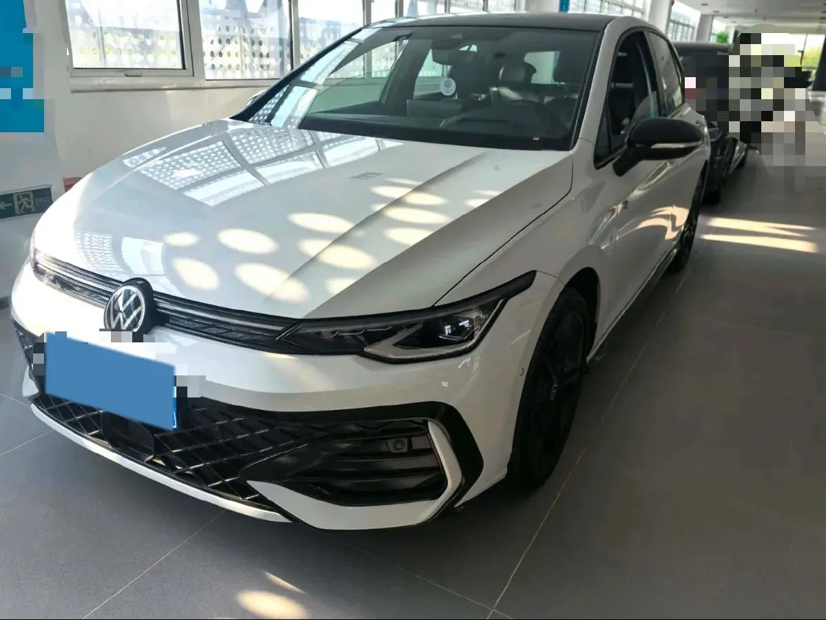 2025 Volkswagen Golf 1.5T 160HP L4 7DCT,autocango,china used car exporter,china ev exporter,chinese used car exporter,chinese used ev exporter