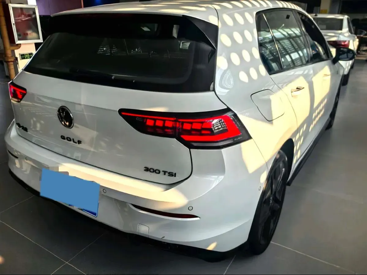 2025 Volkswagen Golf 1.5T 160HP L4 7DCT,autocango,china used car exporter,china ev exporter,chinese used car exporter,chinese used ev exporter