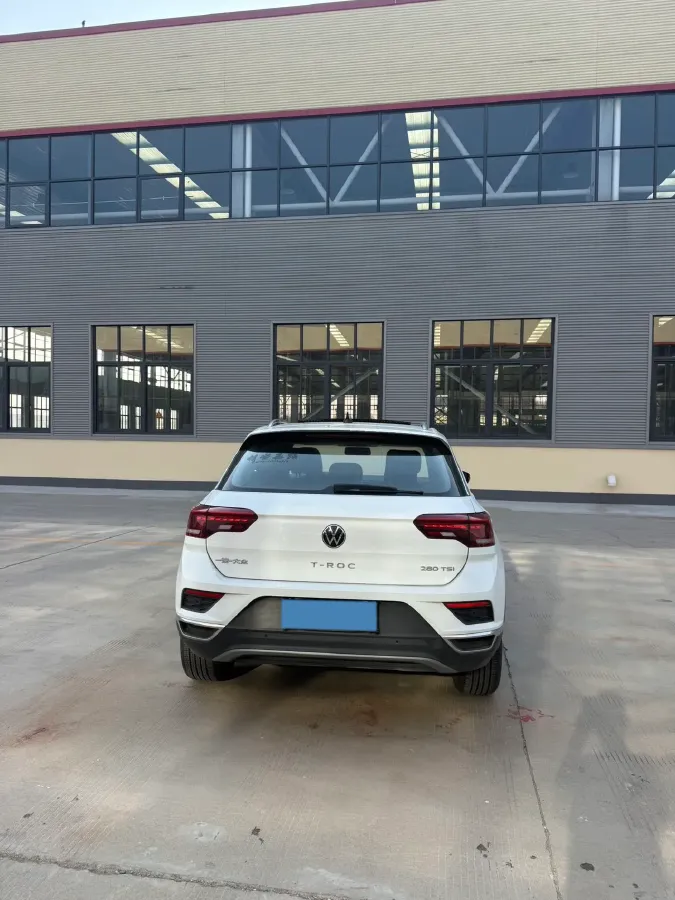 2022 Volkswagen T-Roc 1.4T 150HP L4 7DCT,autocango,china used car exporter,china ev exporter,chinese used car exporter,chinese used ev exporter