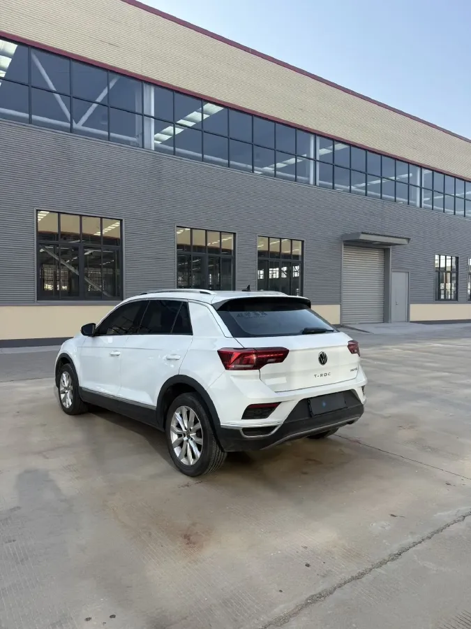 2022 Volkswagen T-Roc 1.4T 150HP L4 7DCT,autocango,china used car exporter,china ev exporter,chinese used car exporter,chinese used ev exporter